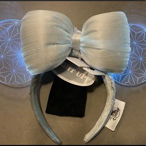 Disney EPCOT Spaceship Earth Light Up Minnie Ears - Limited Edition